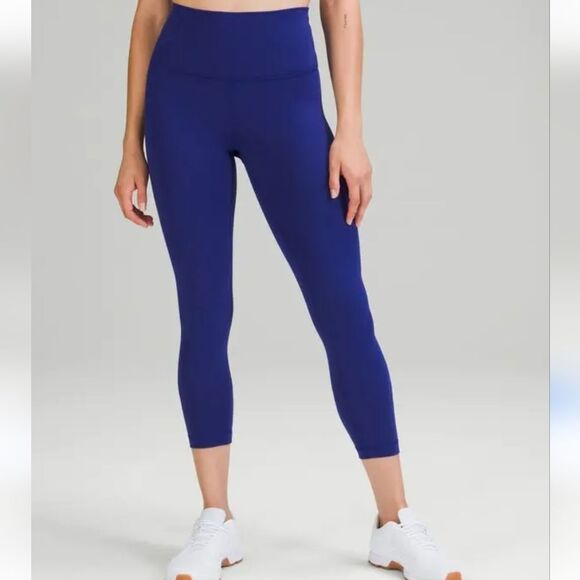 Lululemon Wunder Under blue cropped leggings, size 4 - Picture 1 of 7